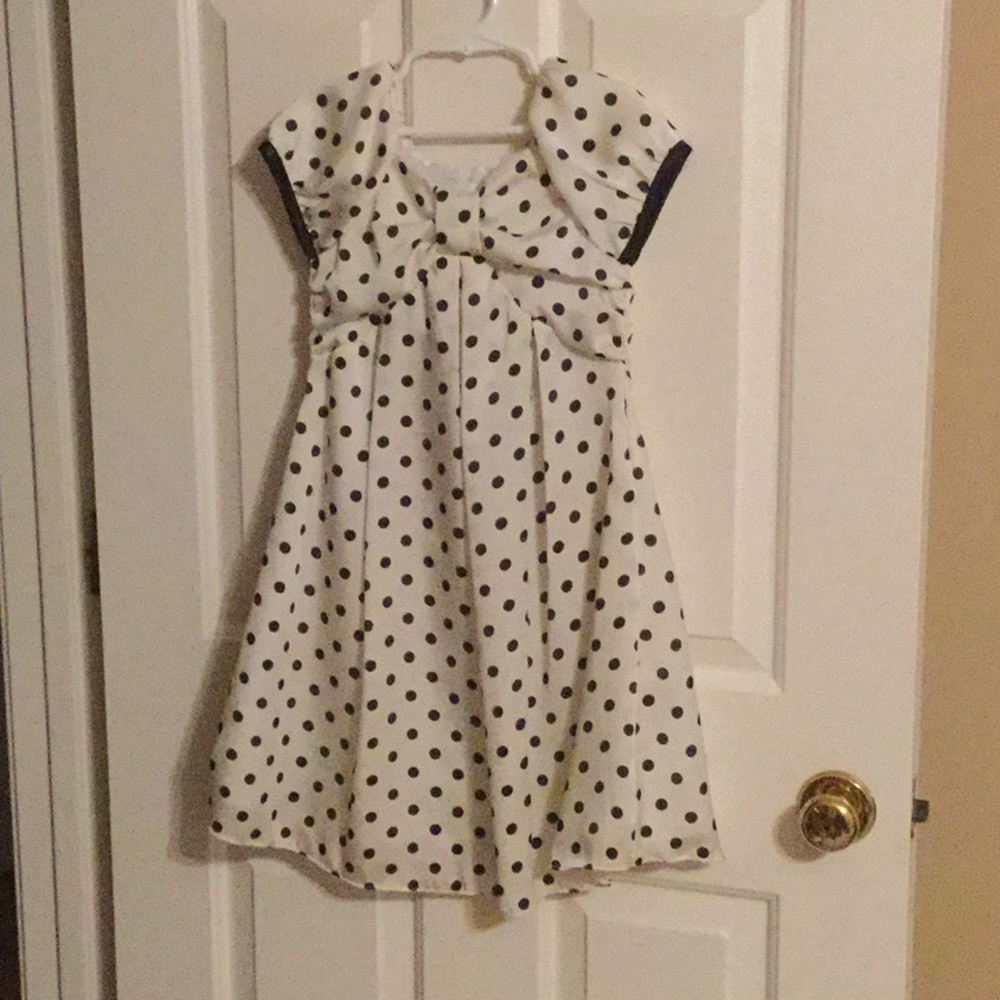 Polkadot girls dress size 6